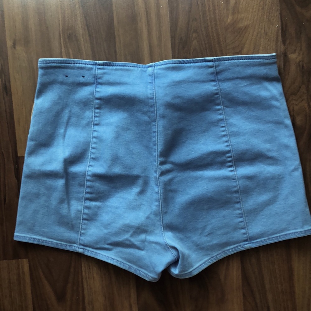 Express High-Waisted Jean Shorts - Picture 2 of 5